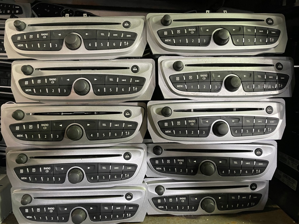 фото №1, Радіо megane iii scenic iii lift