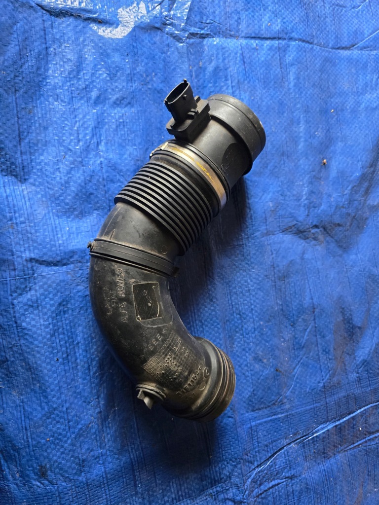 Купить Alfa romeo giulietta 1.75 tbi 51811546 труба впускной турбины шланг