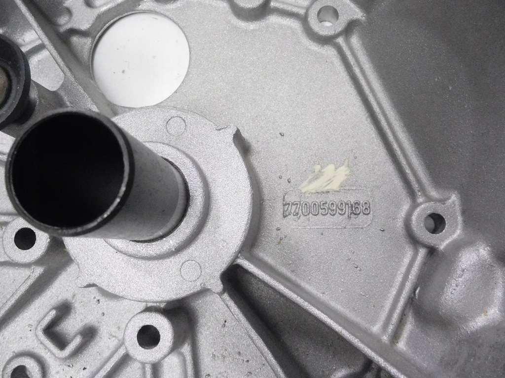 фото №9, Корпус коробки передач renault trafic 7701465584