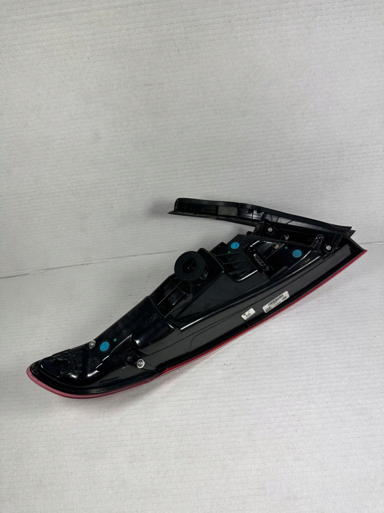 фото №3, Giulia лампа правая задняя 20690207