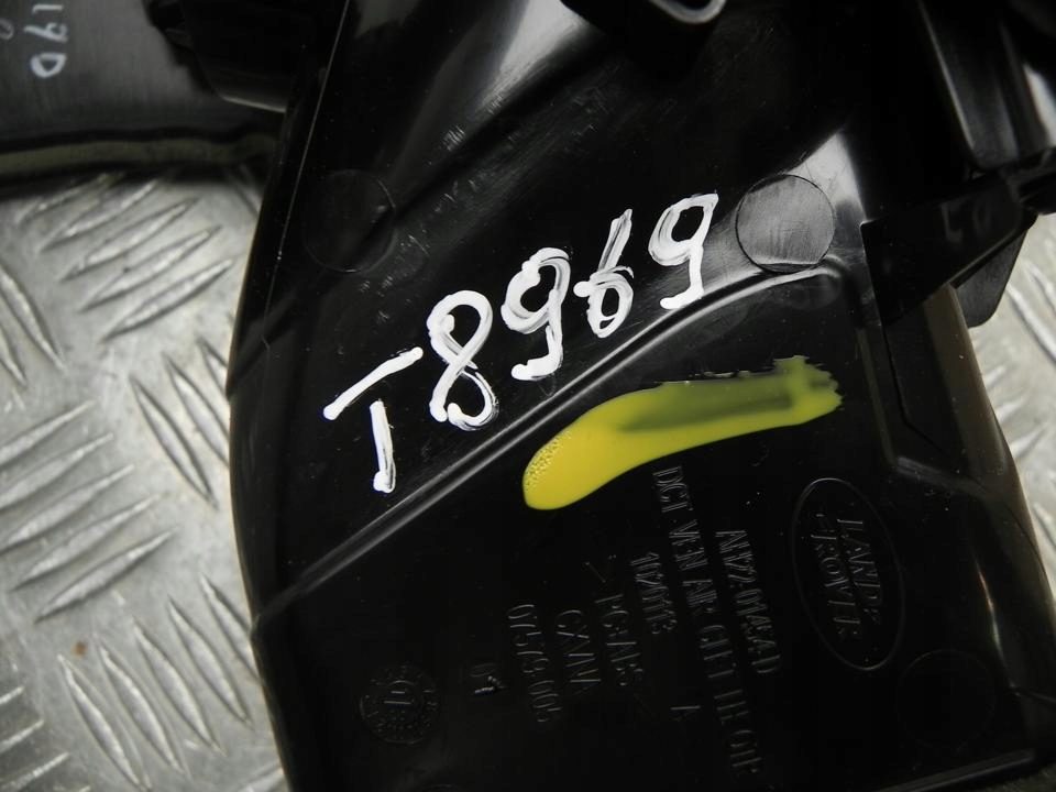 фото №5, Насадка воздушная land rover discovery iv 2016 ah2201454d