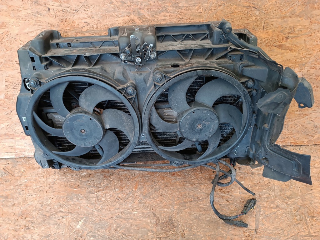 фото №10, Комплект радиатор вентиляторы pas передний citroen c6 i 05- 2.7hdi 9652189180