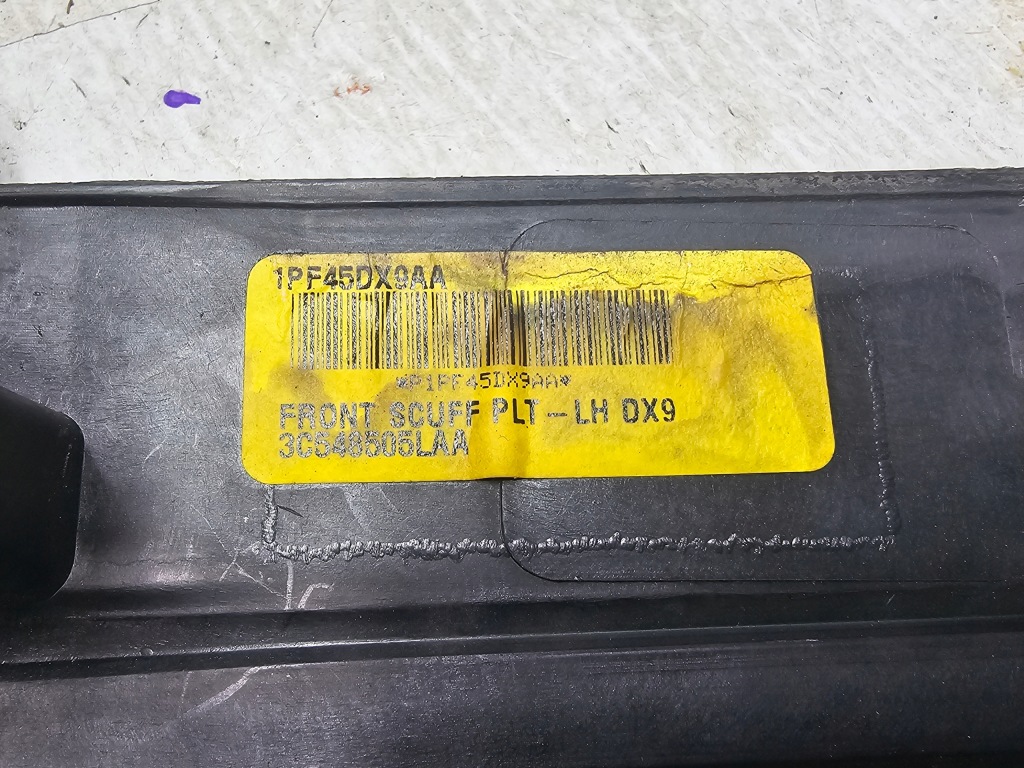 Town country v 10- 20 молдинг накладка поріг ліве перед 1pf45dx9aa америка Оригінал