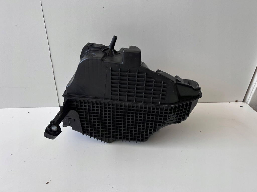 фото №3, Renault clio iv корпус фильтра воздуха