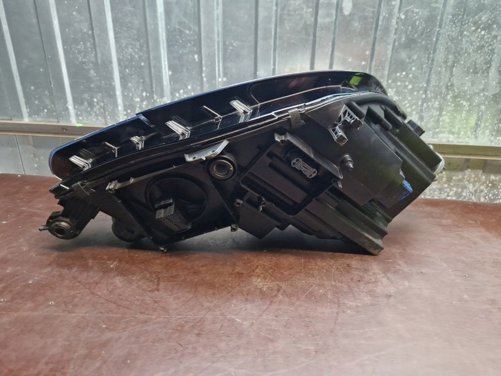 фото №10, Audi a4 b9 8w0 2016-2019 лампа перед левая full led