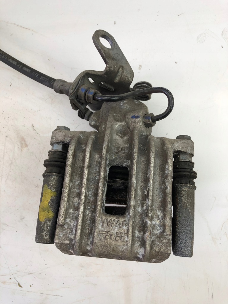 фото №5, Vw golf touran суппорт тормозной правый задняя trw