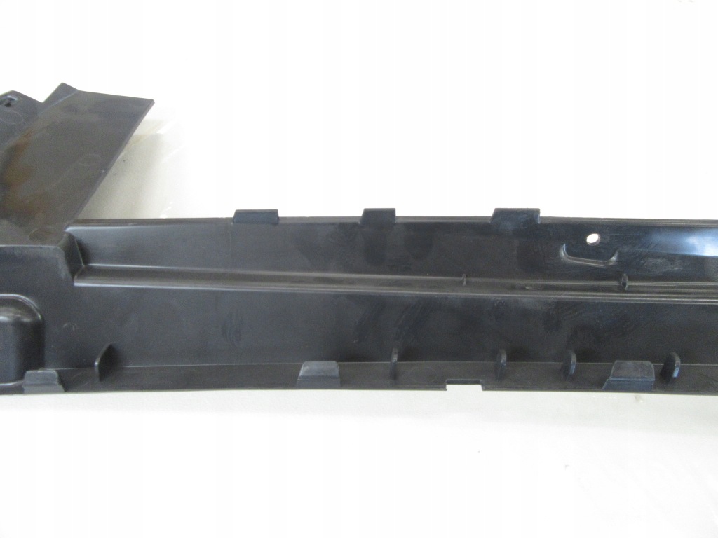 фото №8, Защита поперечина радиатора воздуховод воздуха mercedes benz w246 a2468850000