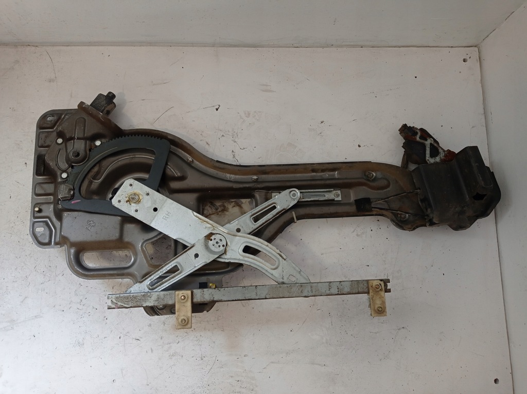 фото №5, Подъемник стекло правый задняя hyundai trajet kpl