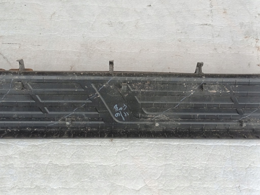 фото №9, Подножка порог правый toyota hilux viii