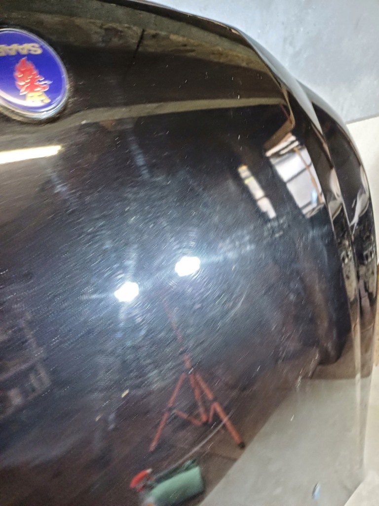 Капот saab 9-3 кабріолет  kod 170 Зі Шроту