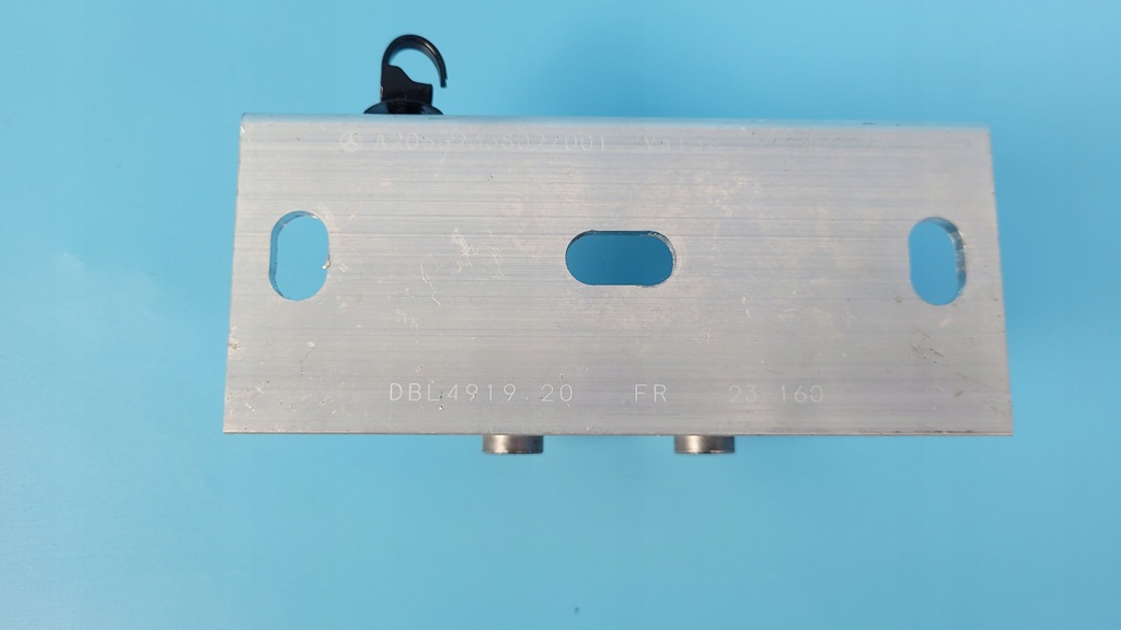 фото №8, Mercedes w206 c200 23r кронштейн кронштейн поперечина правый перед a2066203802