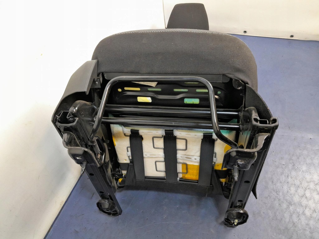 фото №6, Ford transit courier i сидіння пасажира.