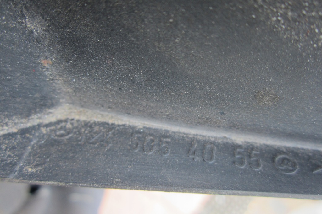 Mercedes w124 корпус накладка вентилятора радиатора Недорого