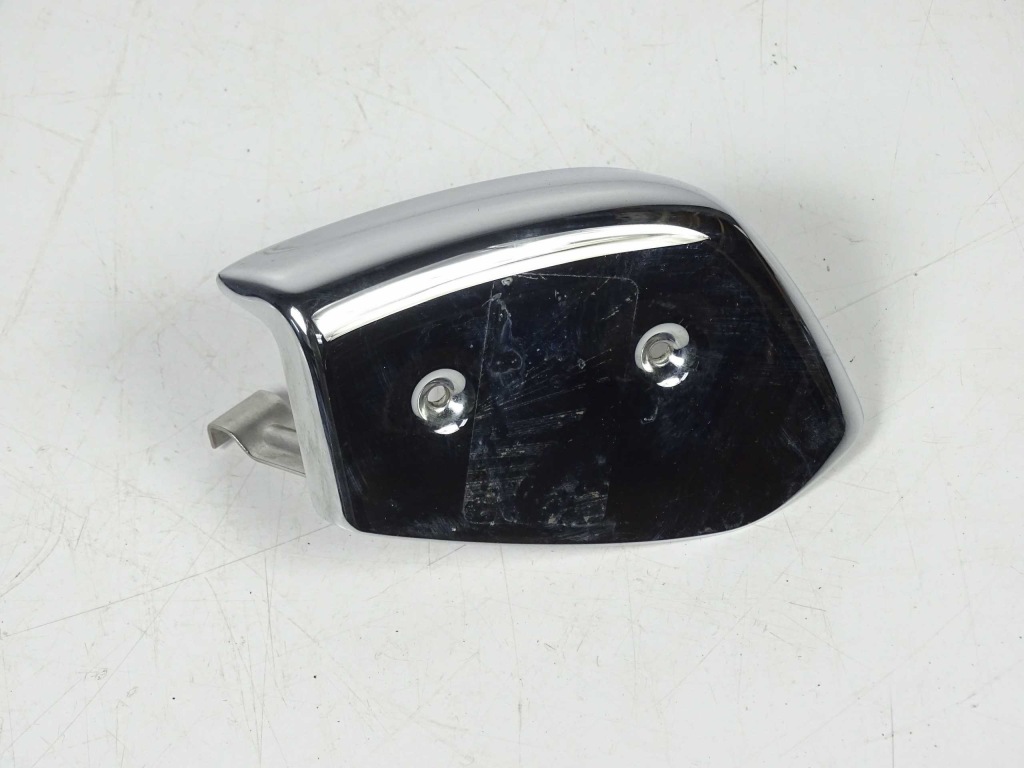 Купить Mercedes cls w219 накладка уголок дверь перед