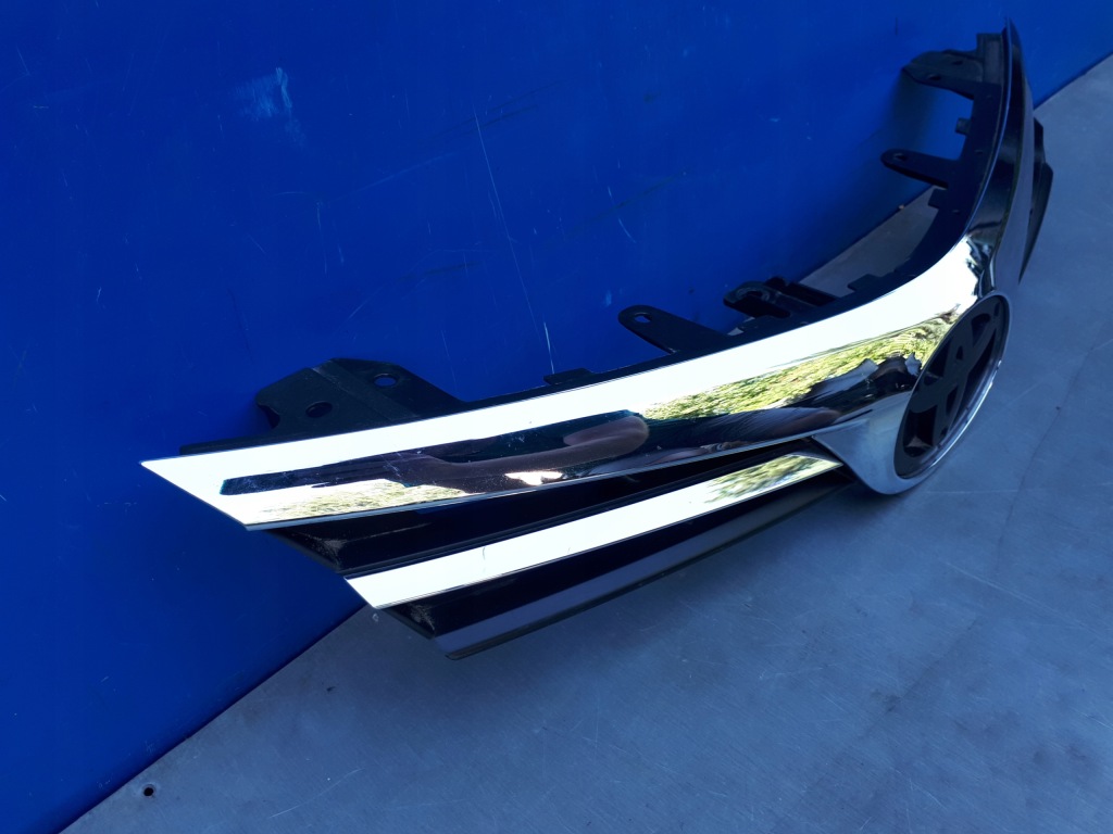 фото №2, Toyota corolla e16 e17 lift 2016- 16- решётка радиатора решётка радиатора