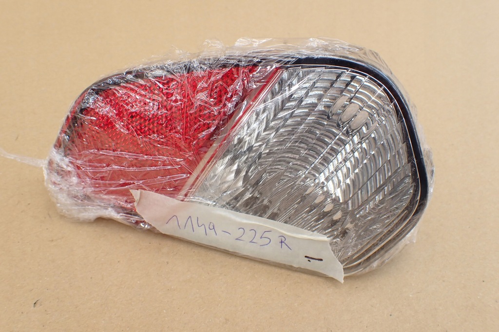 фото №9, Mitsubishi outlander 2019-2021 лампа задняя правая 8336a154