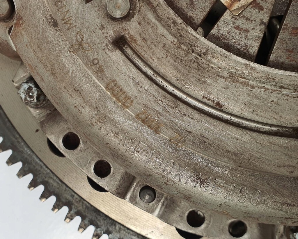 фото №10, Сцепление полный smart forfour 454 1.1 12v a1352500004 a1342500203