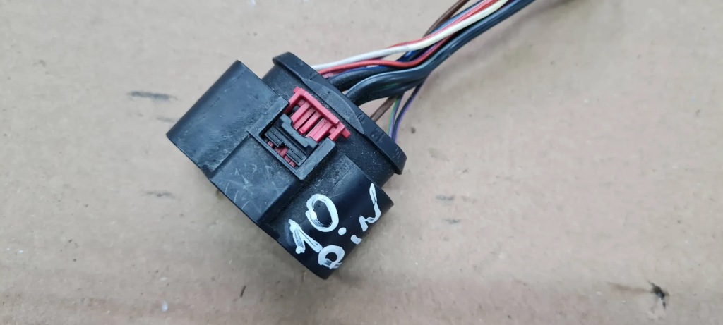 Q5 80a штекер колодка фары full led 8w0973737 a4 b9 8w a5 Недорого