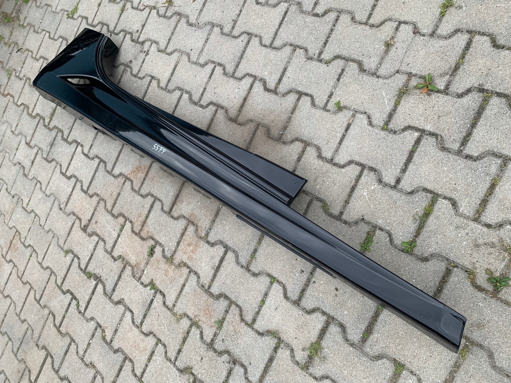 фото №3, Ferrari california 2008-2015 молдинг порог правая оригинал