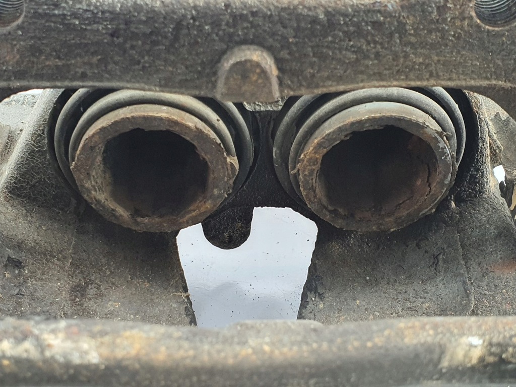 фото №5, Суппорт тормозной левый перед mercedes glk x204 cdi