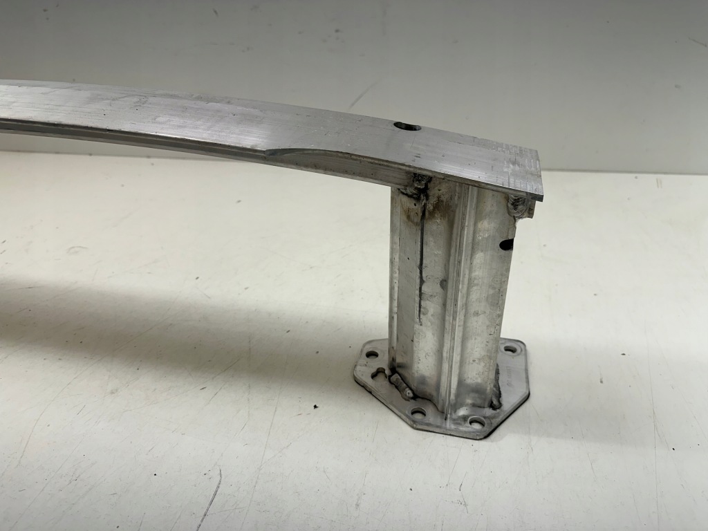 Балка бампера задняя citroen ds9 Киев