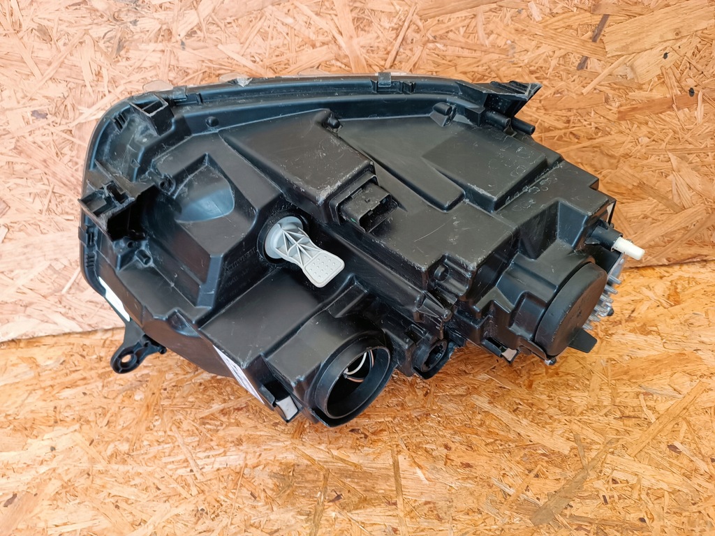 фото №11, Лампа левый перед eu 260609367r dacia duster ii led