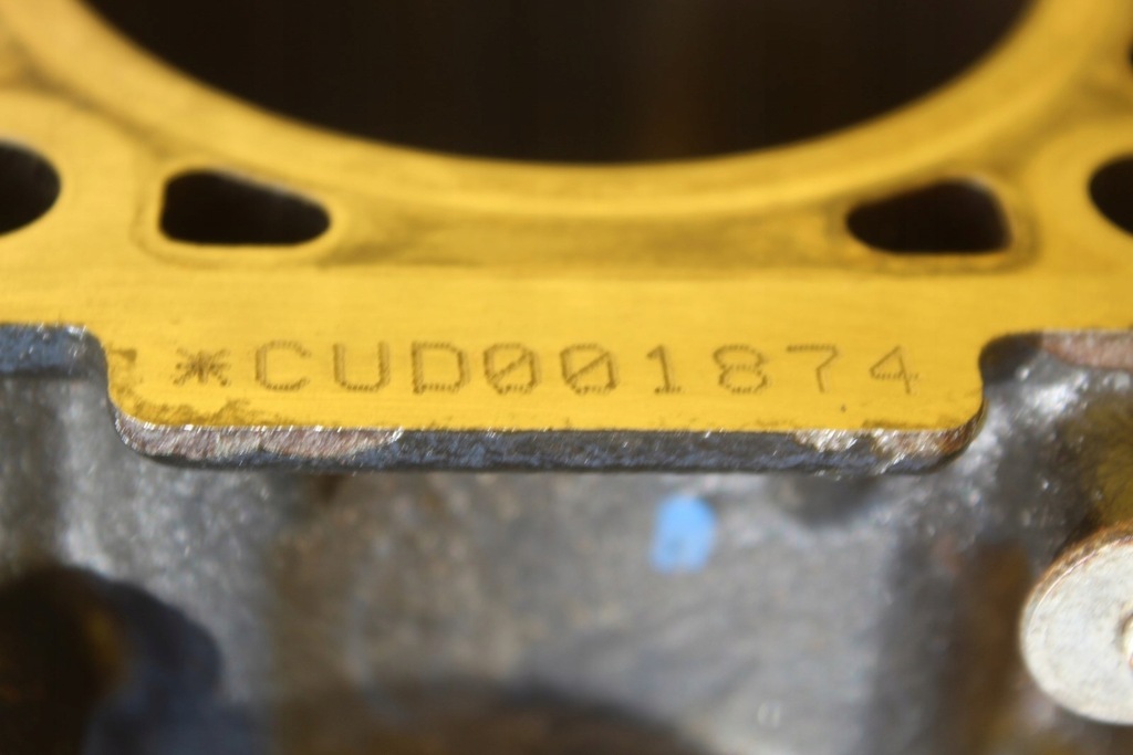 фото №15, Блок двигуна cayenne audi a8 q7 4.2 tdi cud