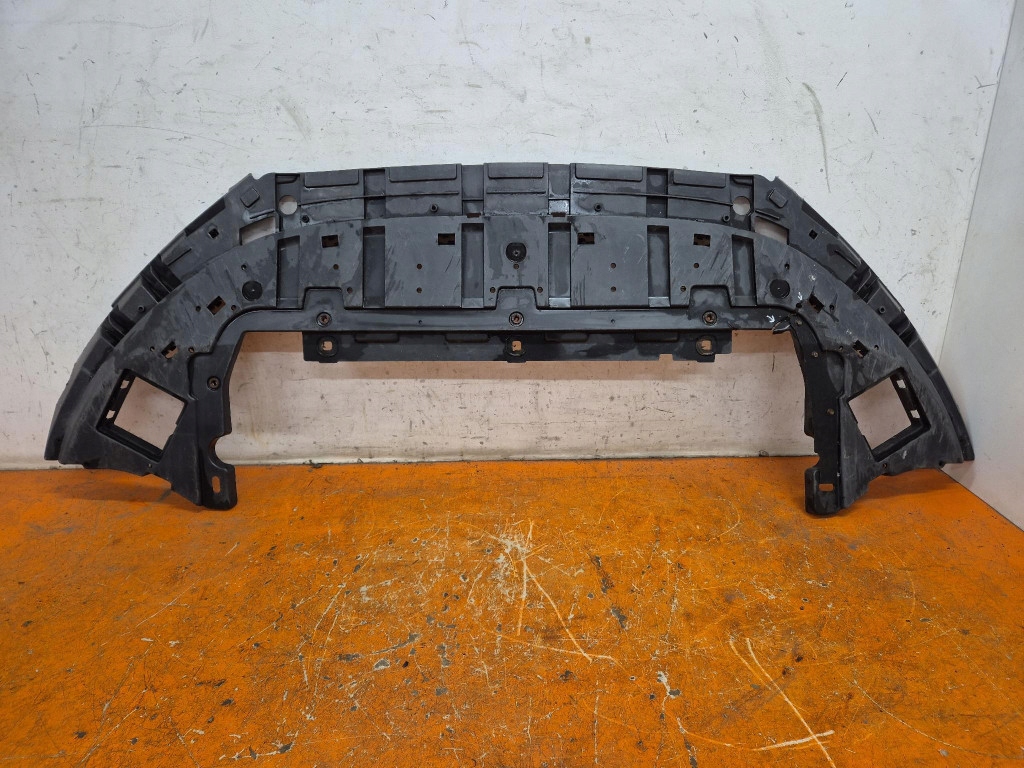 Купити Volvo v40 2 накладка під  бампер 31383735