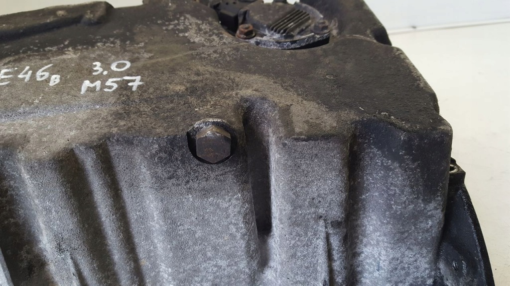 Поддон масляная 7785519 bmw e46 x-drive в Украине