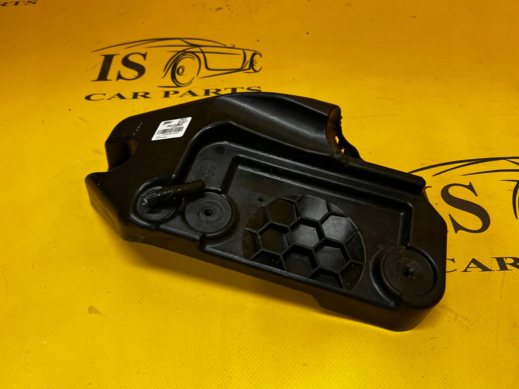 фото №1, Кронштейн кронштейн датчика мертвого pola лівий range rover velar l560