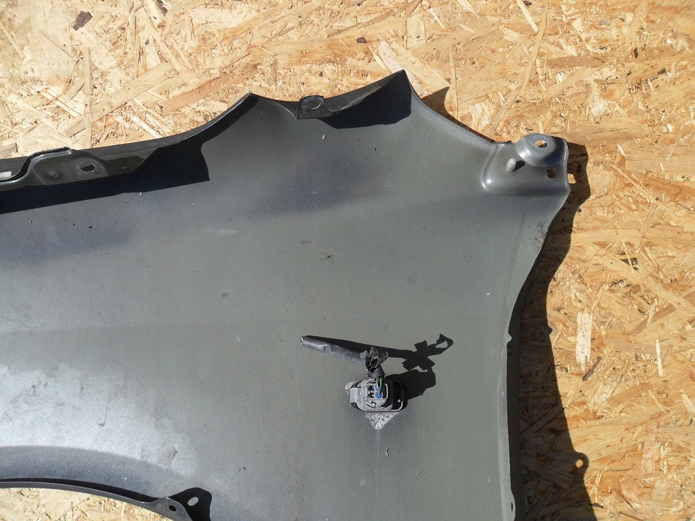 фото №9, Toyota corolla hb 2003- крыло правый