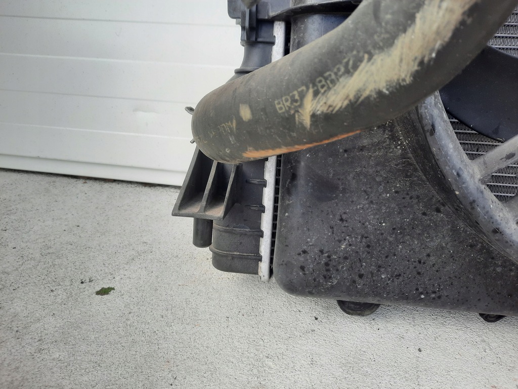 фото №9, Mustang v 3.7 10-14 комплект радиатор вентилятор