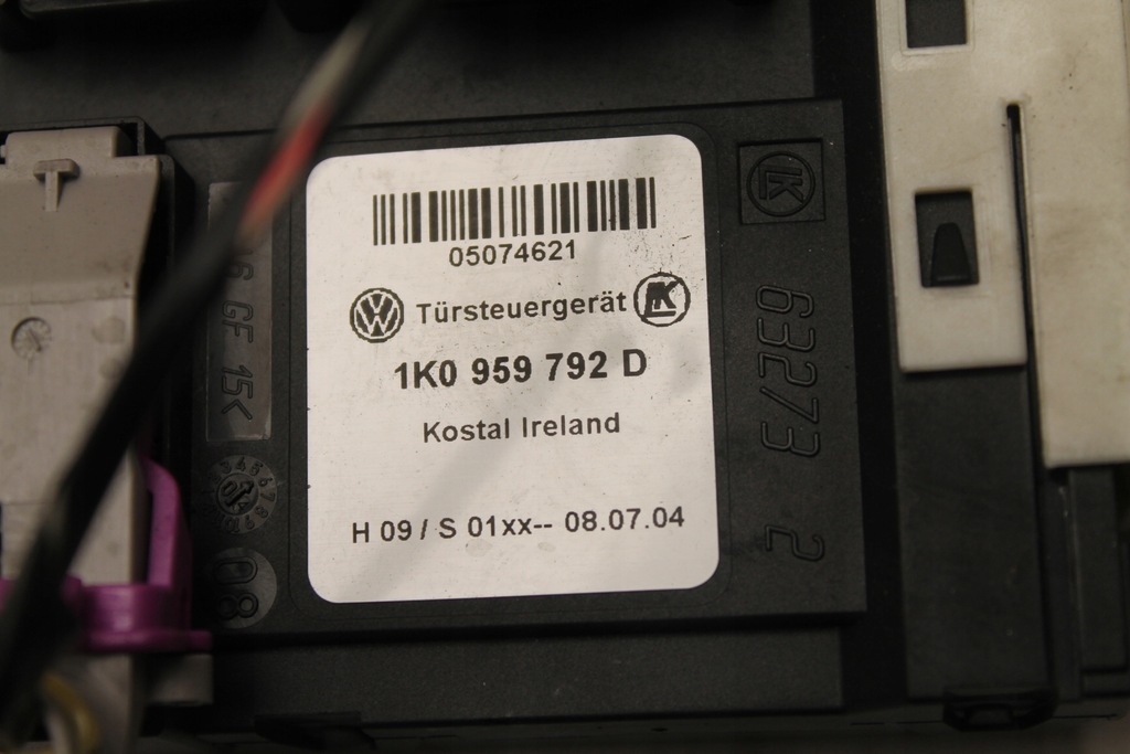 фото №5, Моторчик подъемника правый перед seat toledo iii