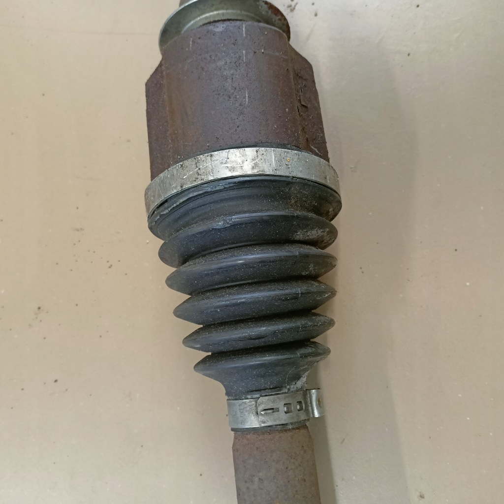 фото №4, Renault megane iv 1.6 tce приводной вал левая