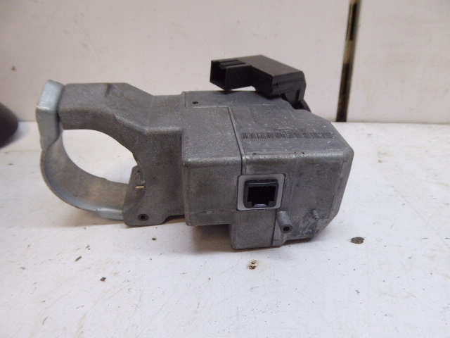 фото №14, Ford b-max 12-17 titanium набір стартовий бортовий комп'ютер лічильник замок запалювання 1.4 16v