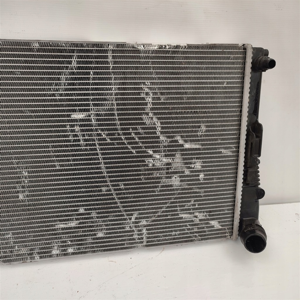 Радіатор води bmw f20 f30 m152795 Недорого