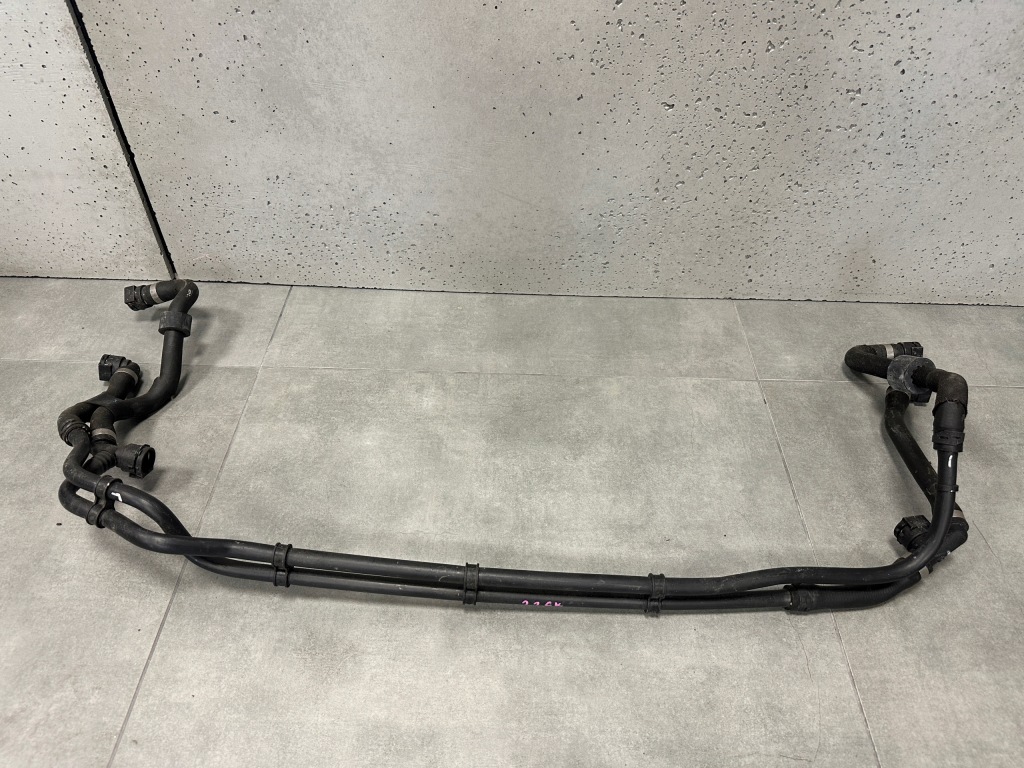 Купити Bmw f39 f40 f44 mini f54 f60 труба шланг патрубок води 8998740