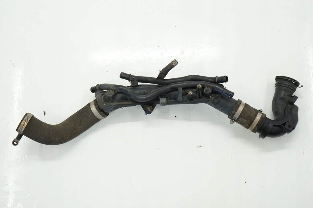 Купити Toyota auris ii e18 lift шланг труба інтеркулер 1.6d 17361-0x010