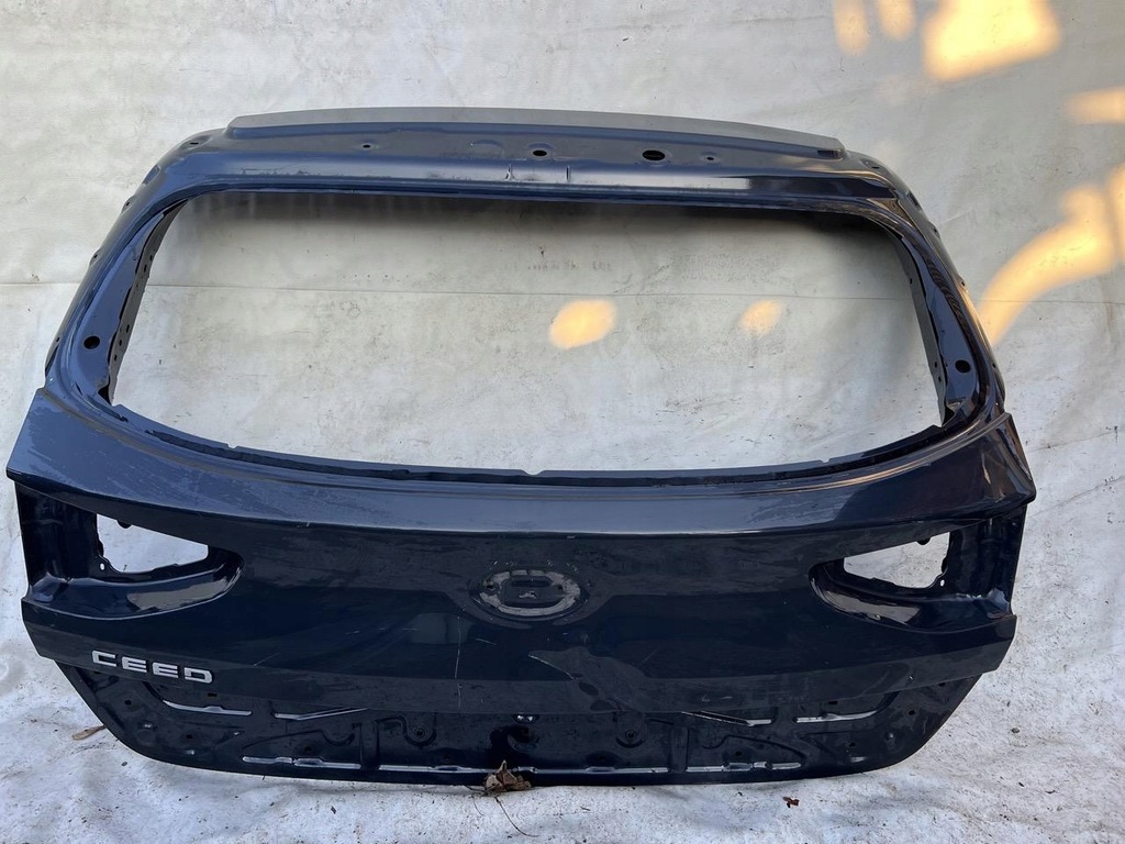 фото №1, Кришка багажника задня kia ceed iii 3 hb 18-