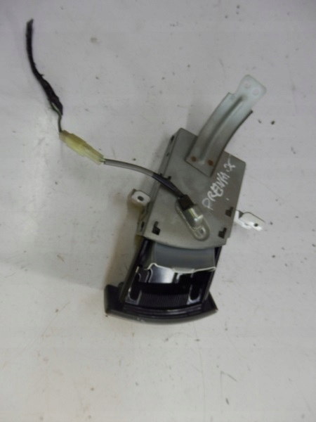 фото №1, Toyota previa ii 05 попільничка