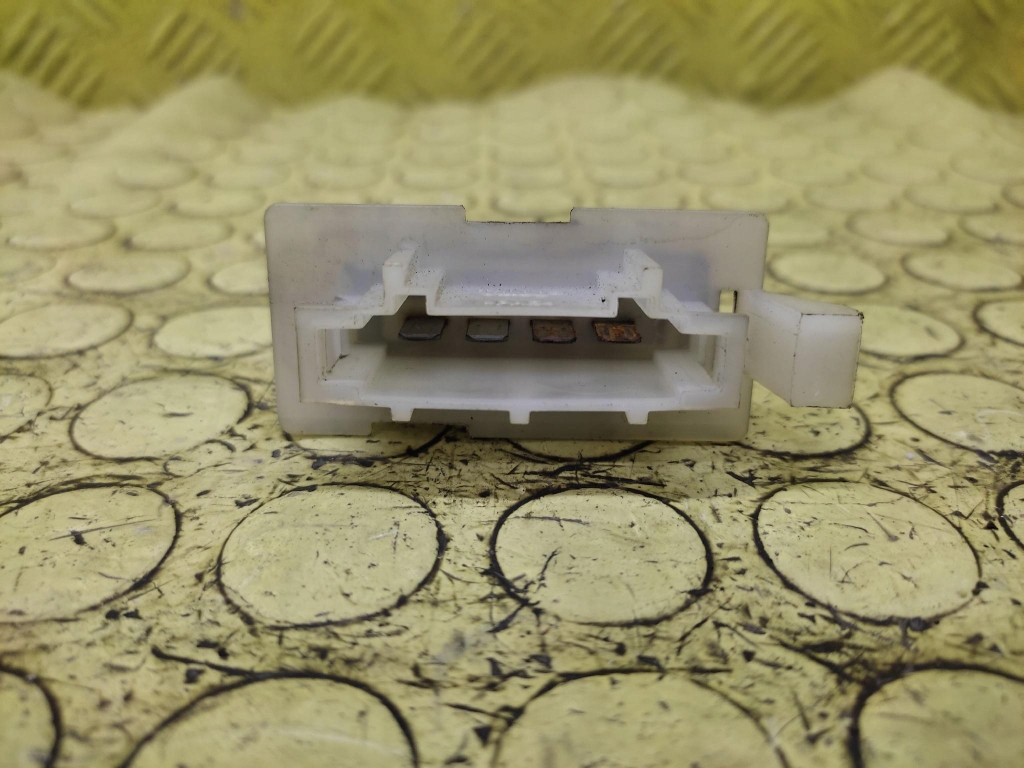 фото №4, Opel vectra c резистор вентилятор