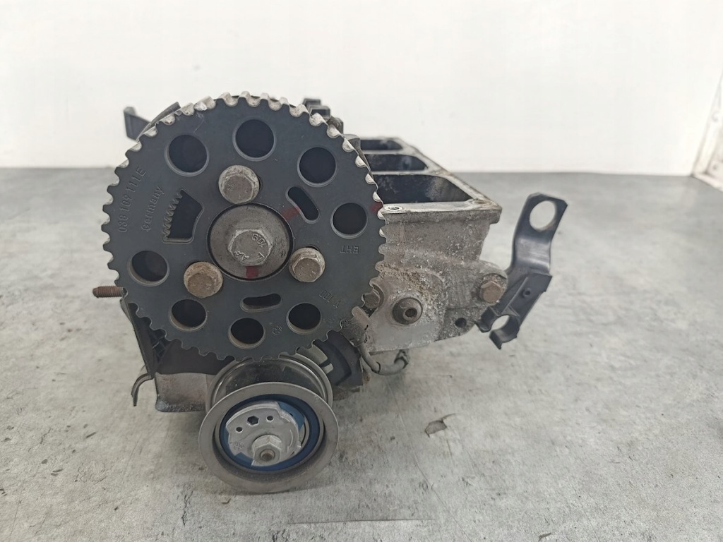 фото №14, Головка vw polo 9n fl iv 045103373h 1.4 tdi 70km