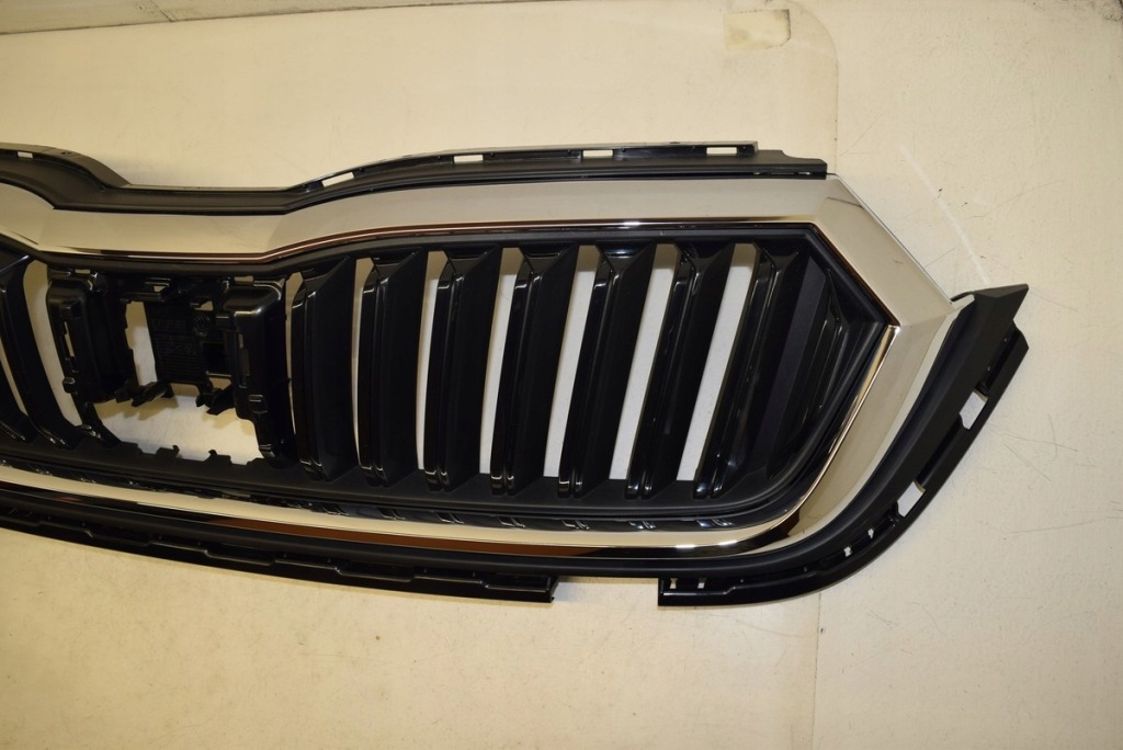 фото №4, Skoda octavia iv решётка радиатора решётка радиатора хром 5e3853653