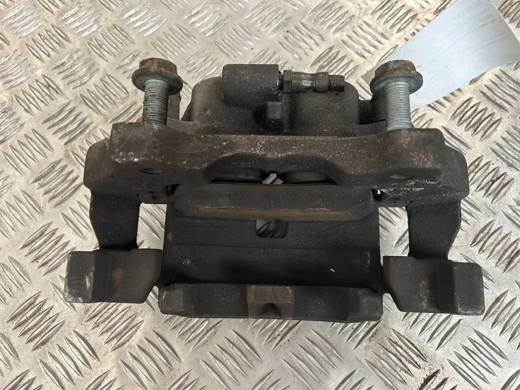 Mercedes-benz gle w166 - c292 суппорт тормозной передний 4895 с Разборки