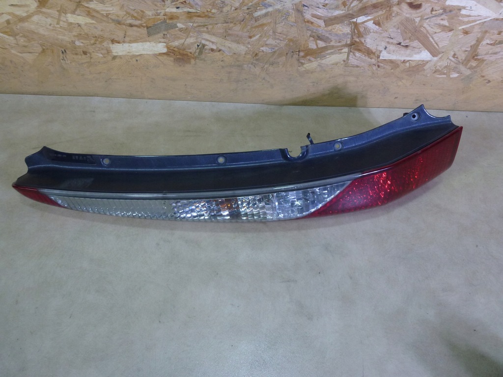 фото №10, Mitsubishi lancer vii kombi лампа лівий задня