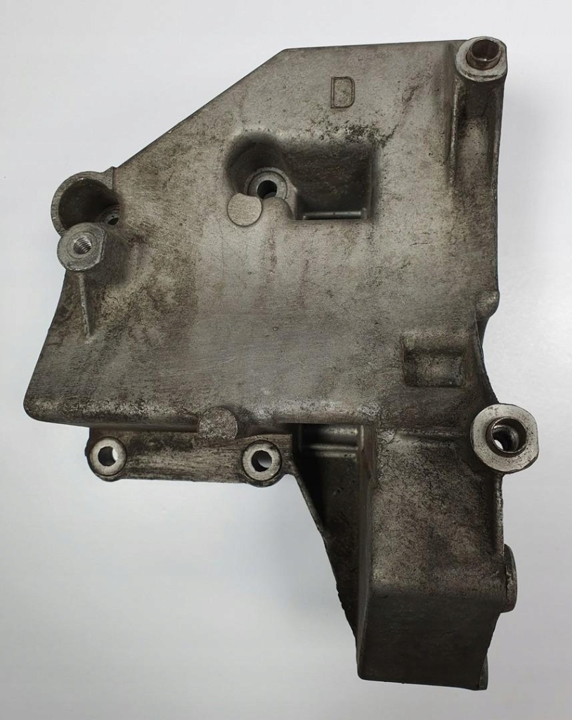 фото №1, Кронштейн кронштейн компресора bmw 5 e39 17407259