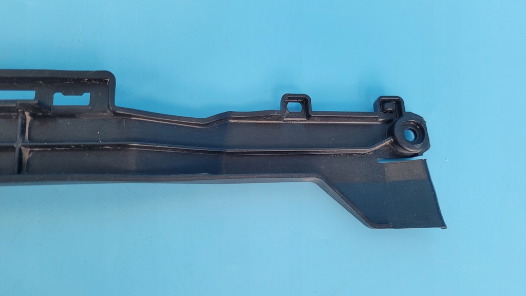 фото №11, Mercedes eqe w295 350+ 23r кронштейн накладки порога правый задняя a2956905201