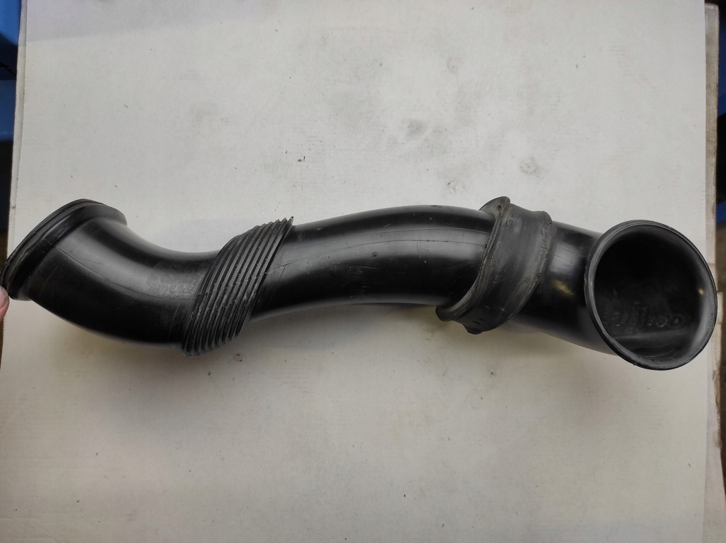 фото №4, Audi q7 4l s-line труба впуска воздуха 7l6129752b