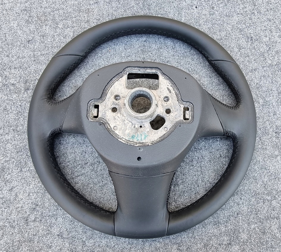 фото №5, Vw touareg ii 2010-18 воздуховод кожа