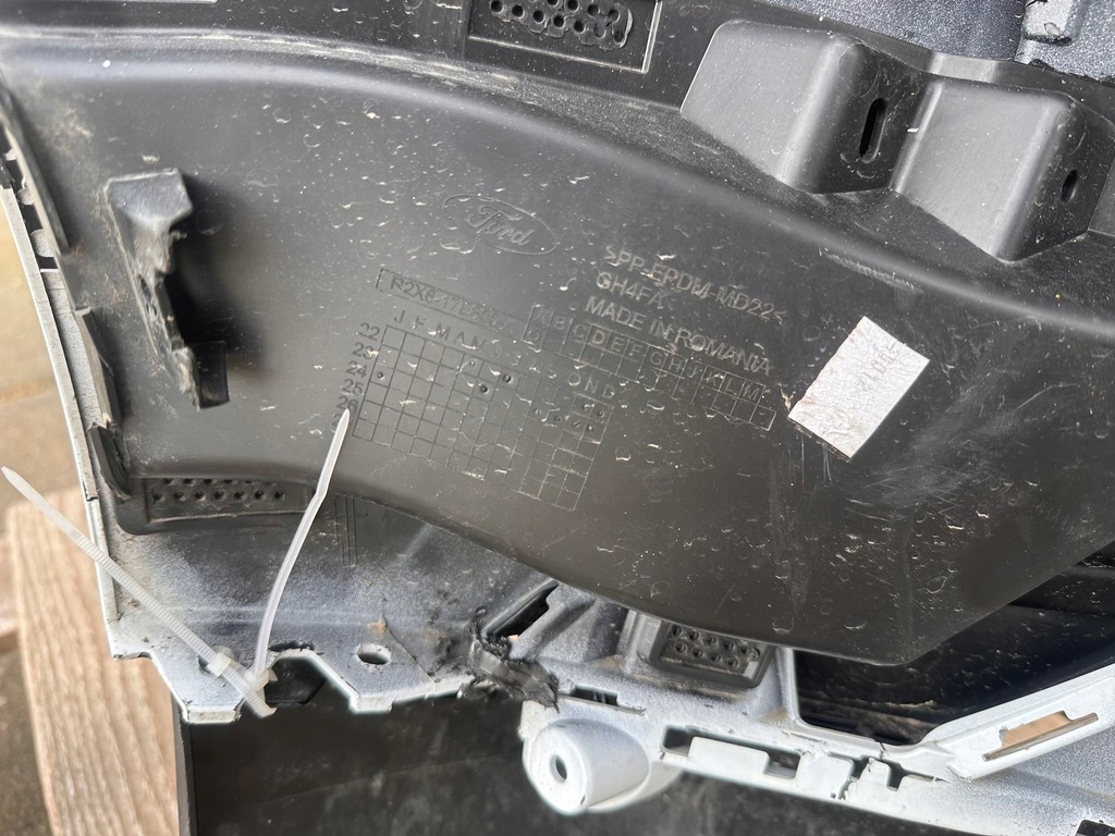 фото №8, Бампер перед передній ford transit courier mk2 ii mk3 iii 2023- +решітка dół